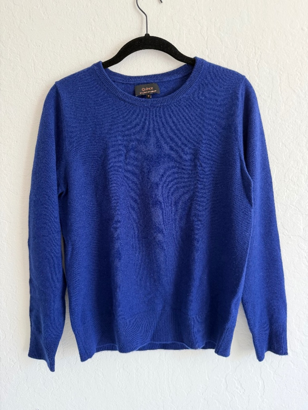 Quince cashmere sweater in sapphire blue size small